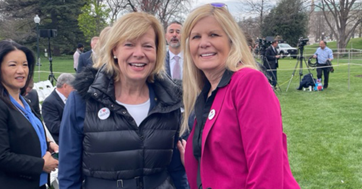 Ellen-Voie-Tammy-Baldwin-1200x628