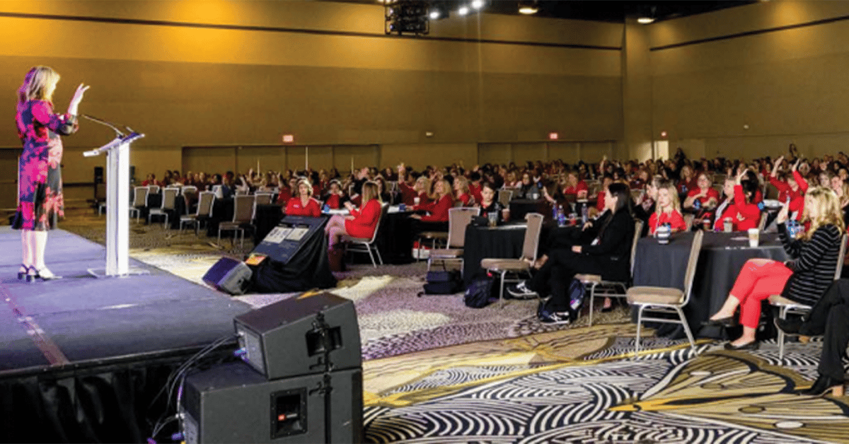 Jennifer-Speaking-At-Accelerate-1200x628