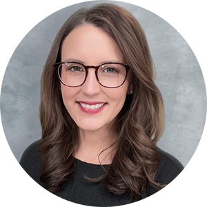 Lora-Hillebrand-300x300