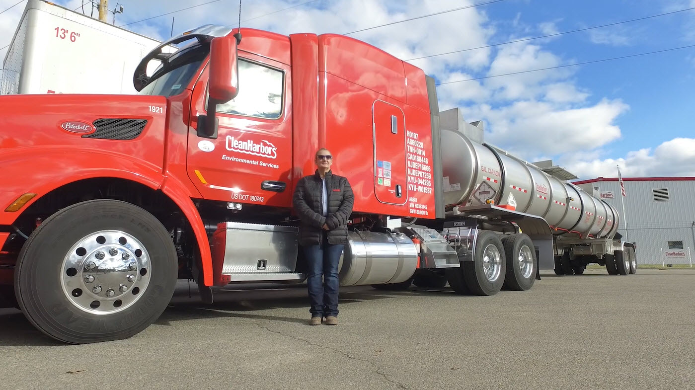 Roberta-McKenna-Clean-Harbors-trucker-photo-contest