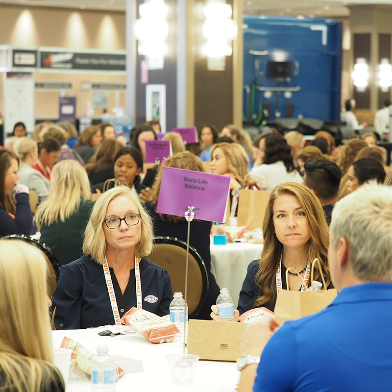 conference-roundtable-800x800