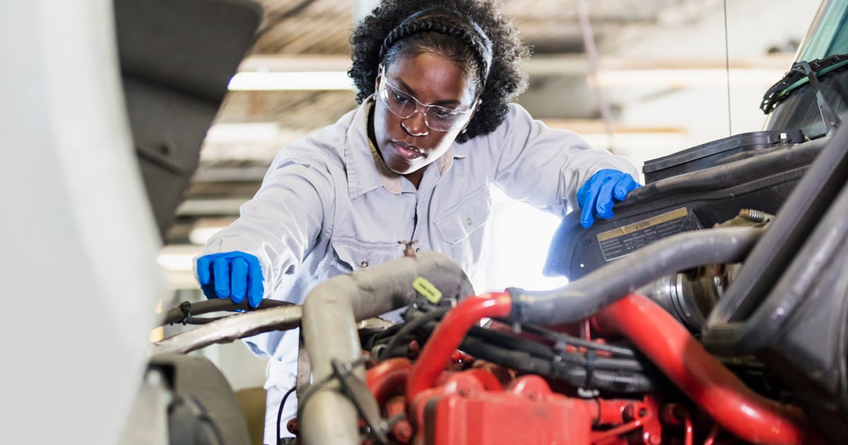 woman-technician-1200x630