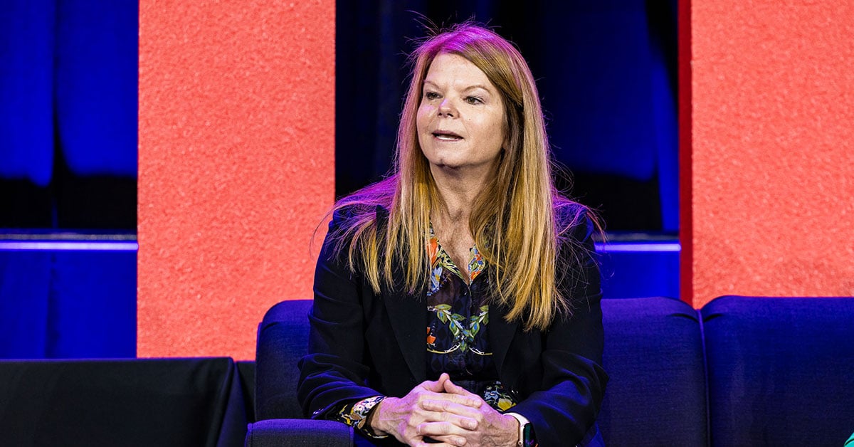 2025-Accelerate-Conference-DeeDee-Cox-Influential-Panel-1200x628